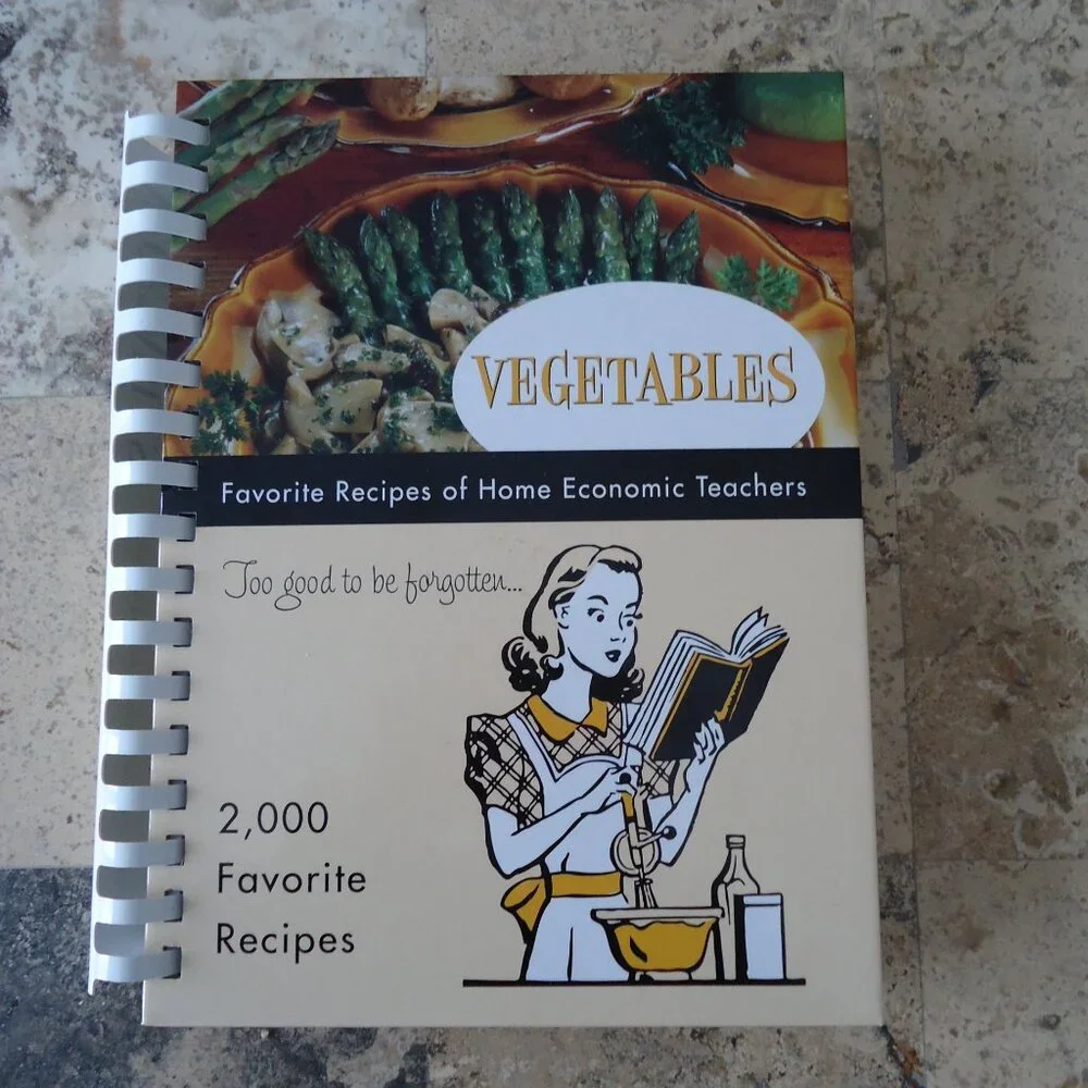 LOW CARB Cookbook and Vegetables Cookbook Bundle NEVER USED